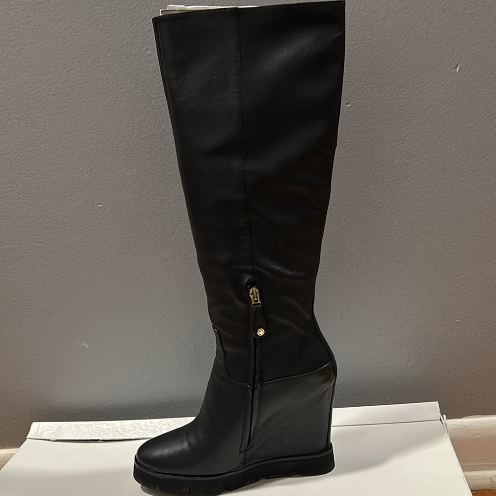 Wedges - Picture 3 of 4